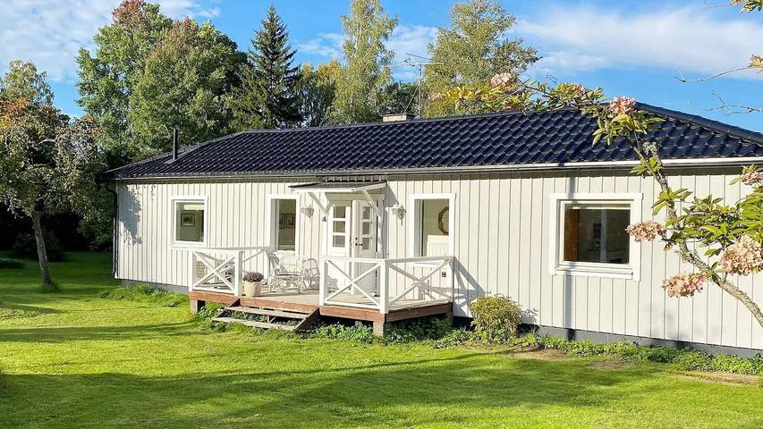 Hus för 7 Personer, med terass i Örebro kommun