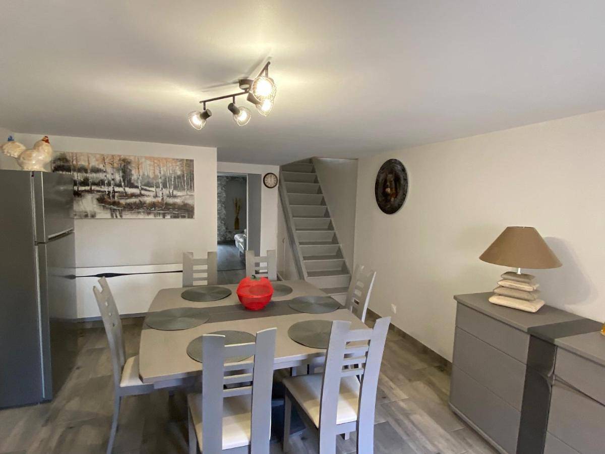 Three-Bedroom House in Cernon, Jura Francais