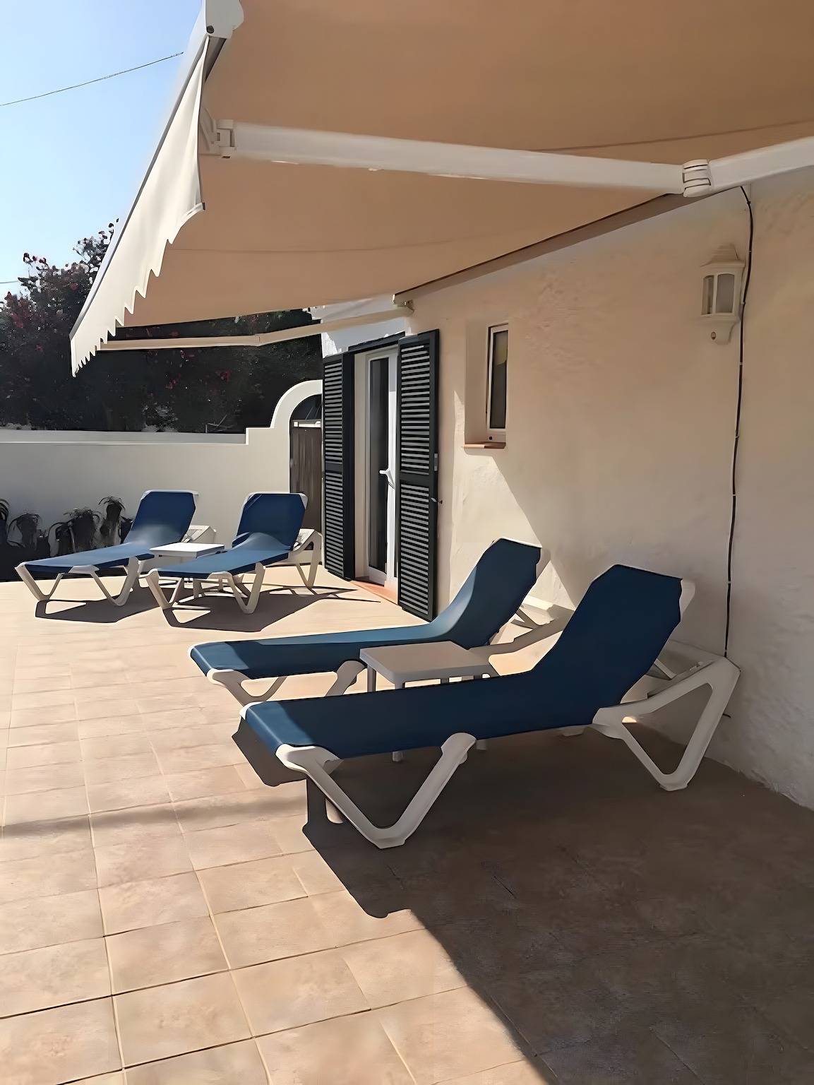 Villa 'Marrón' avec piscine privée, Wi-Fi et climatisation in Cala en Porter, Municipalité de Alaior