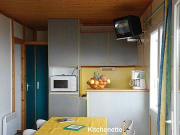 Chalet pour 6 Personnes dans Blavignac, Lozère, Photo 3
