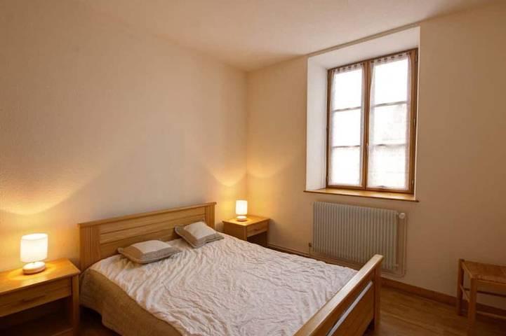 Gîte pour 6 personnes, avec jardin dans La Chambonie - 2