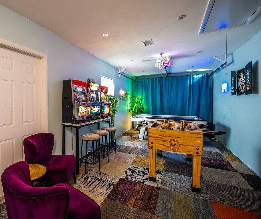 Beautiful brand new 3 bedroom home really close to the beach in Lantana, Palm Beach County