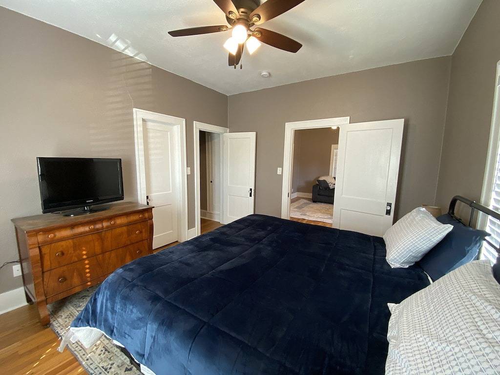 Quiet Small Town Stay in Rush County