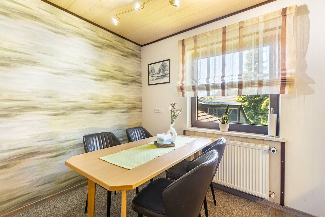 Entire apartment, Holiday flat "Schwalbennest" with garden and Wifi in Medebach, Hochsauerlandkreis