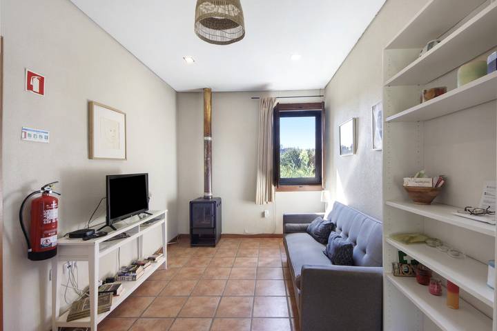Casa de vacaciones 'Casa De Andrães Magnolias' con piscina compartida, Wi-Fi y aire acondicionado in Santo Isidoro e Livração, Distrito de Porto
