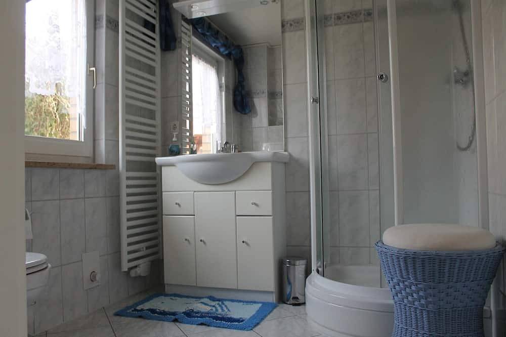 Gemütliches Appartement in Brusow mit Garten in Kröpelin, Rostock und Umgebung