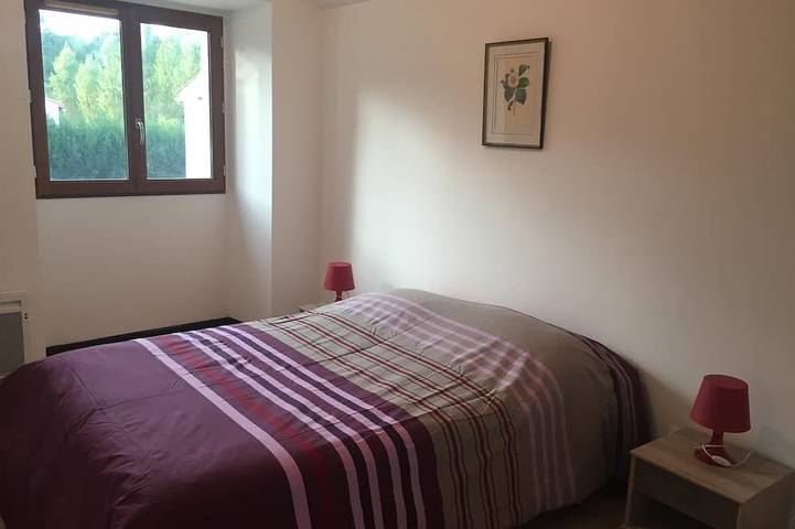 Location de vacances pour 4 personnes, avec terrasse et jardin à Soullans - 2