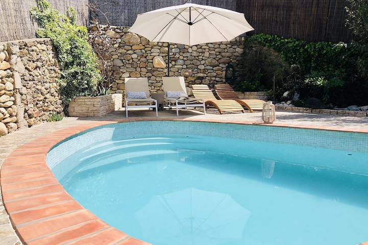 Ferienhaus für 6 Personen, mit Terrasse und Garten