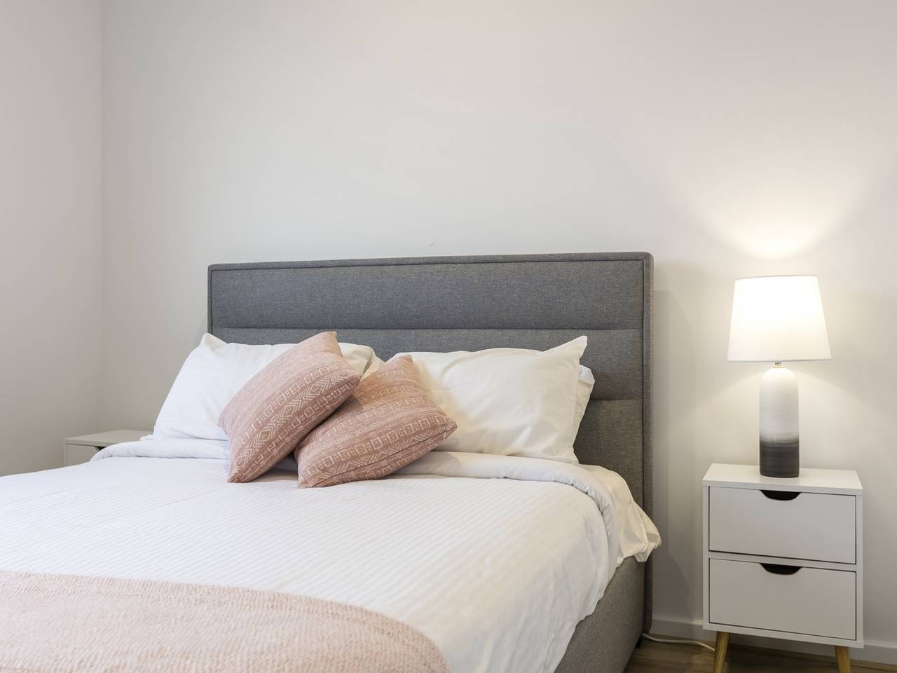 Entire apartment, Family Home with Yard Near Armstrong Creek in Greater Geelong City
