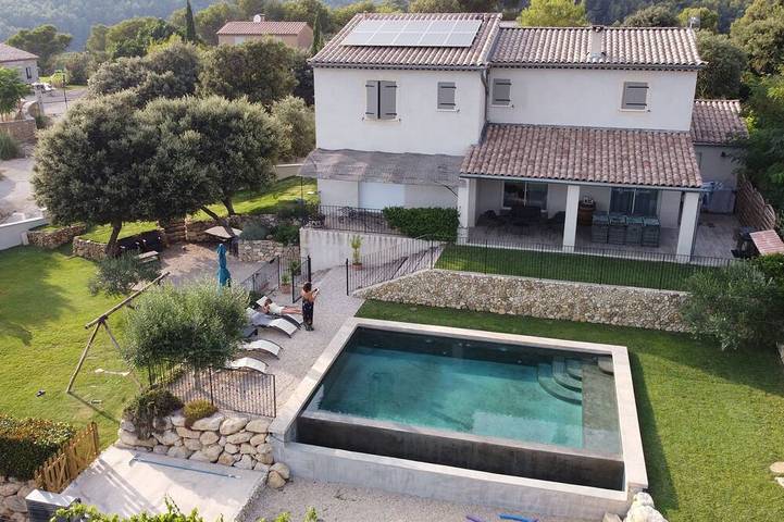 Chalet para 8 personas, con jardín - 1