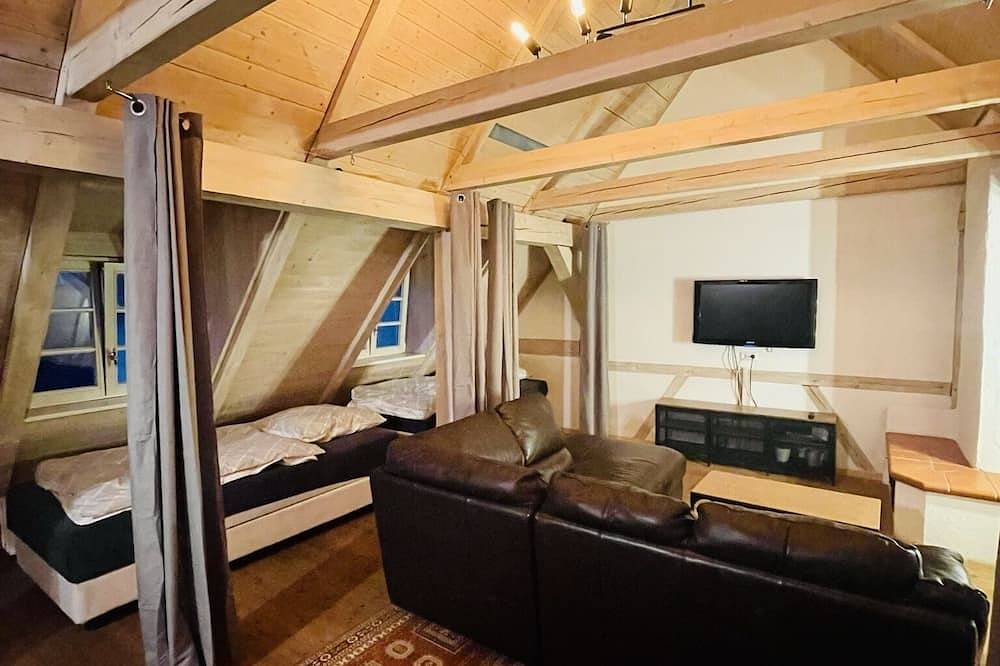 Ganze Wohnung, Zauberhaftes Vierbett-Apartment nahe Magdeburg in Barleben, Magdeburger Börde
