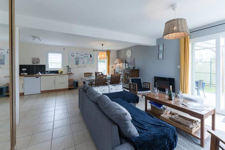 Location de vacances pour 6 personnes, avec jardin et terrasse dans Plage du Melon - 4