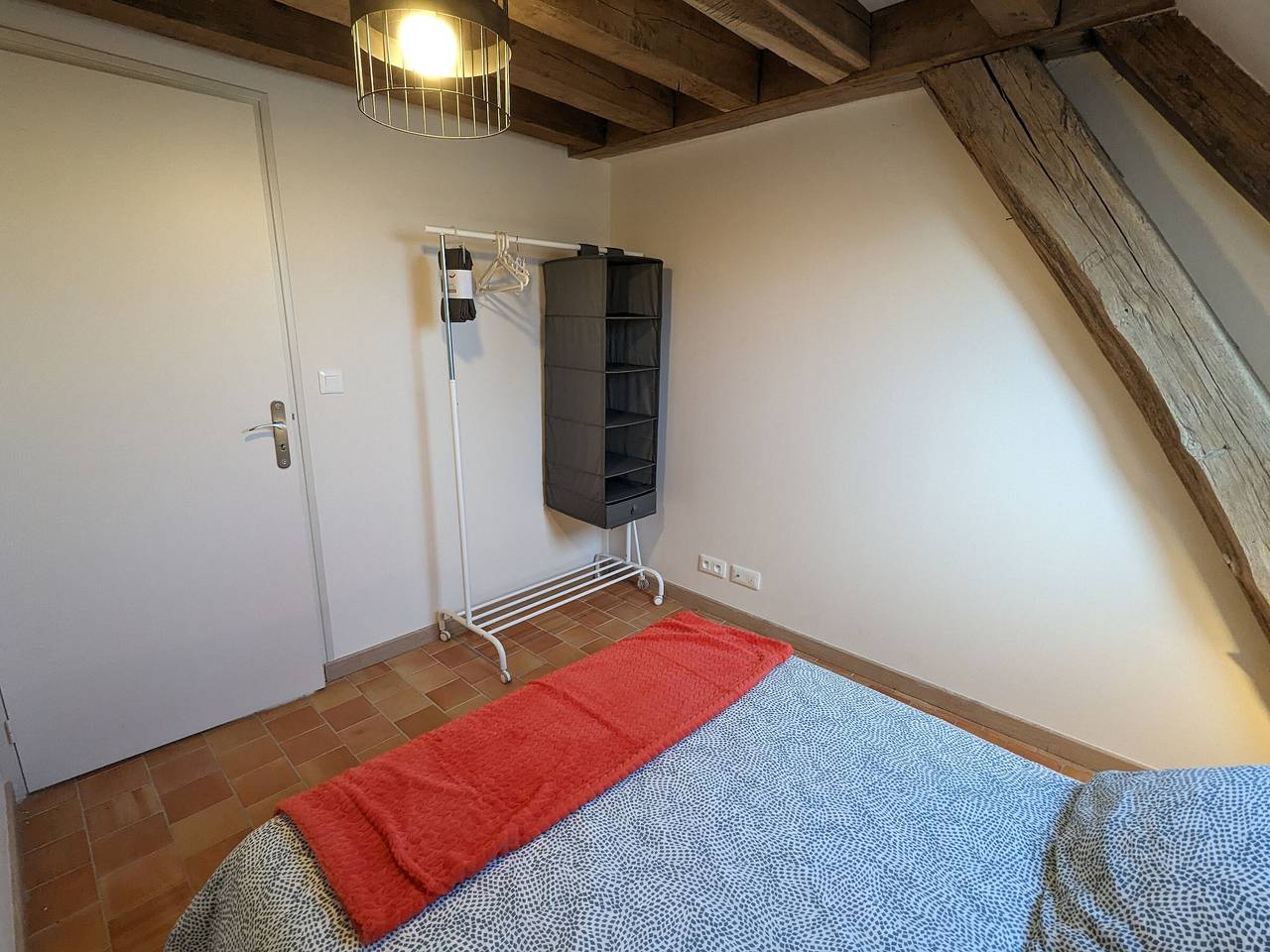 Gîte en forêt avec jardin, terrasse et parking près de la Loire in Saint-Firmin-sur-Loire, Région de Montargis