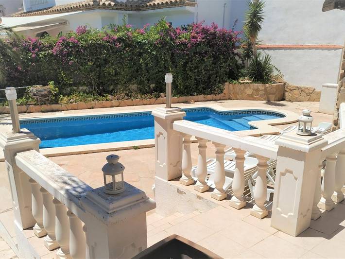 Location de vacances pour 10 personnes, avec jardin et piscine dans Les Tres Cales - 2