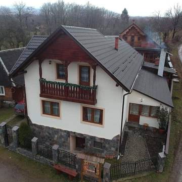 Cottage pour 3 personnes, avec vue et jardin dans Breb