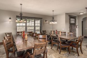 Log Cabin for 23 Guests in Ruidoso, Ski Apache, Picture 4