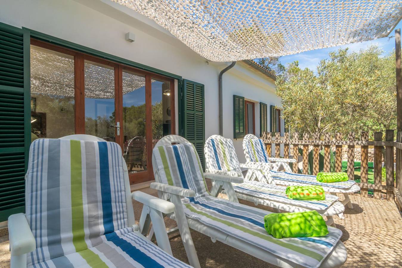 Es Jaç - Ferienhaus mit Terrasse in Cala s'Almonia. in Cala s'Almonia, Santanyí