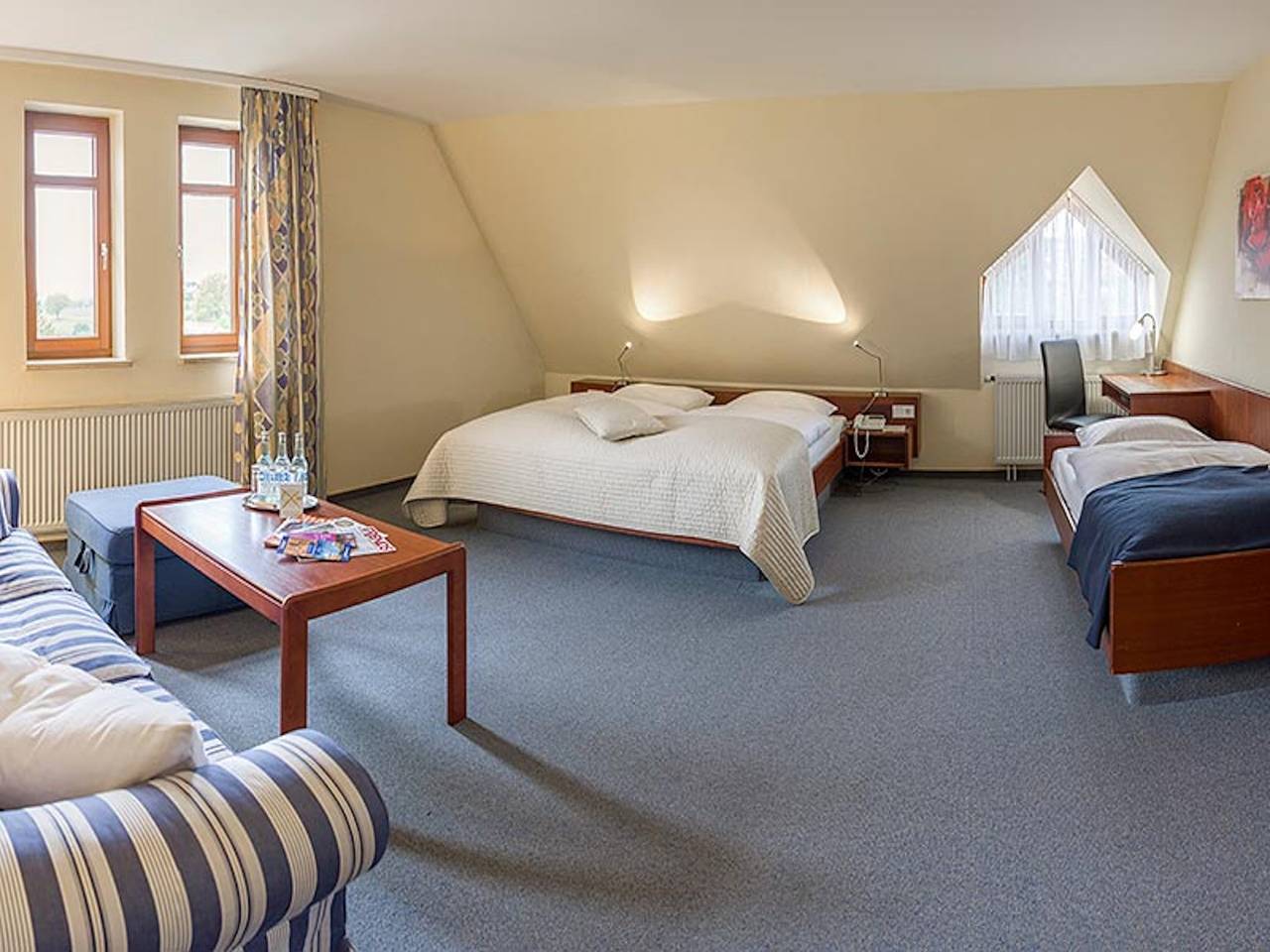 Landhaus Wolf - Dreibettzimmer in Schwäbisch Hall, Hohenlohe