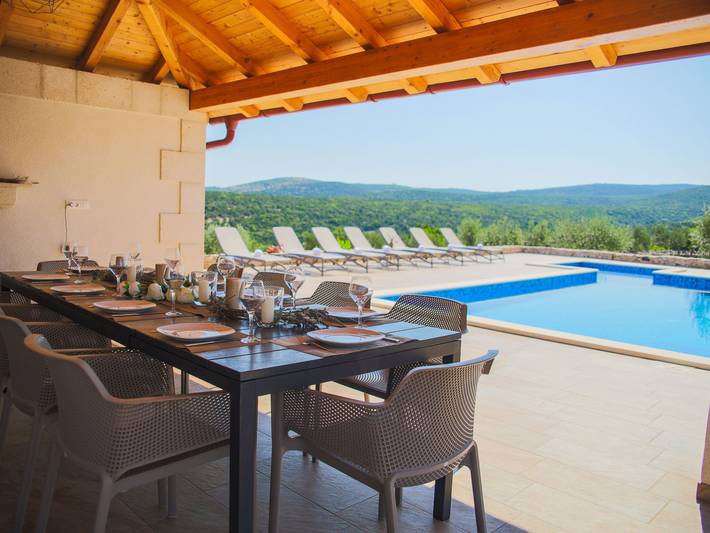 Finca für Gruppen für 12 Personen, mit Garten und Pool sowie Balkon in Kroatien - 4