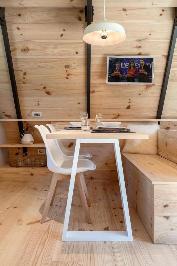 Gîte pour 2 personnes, avec vue et jardin à Cesana Torinese - 2