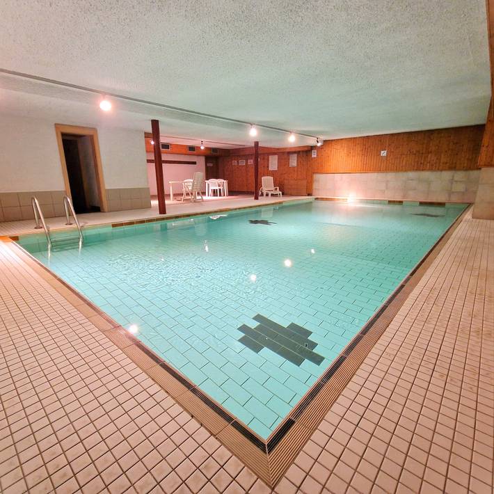 Gîte pour 6 personnes, avec balcon et sauna à Evolène - 2