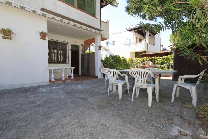 Casa vacanza per 5 persone, con giardino in Lido di Pomposa