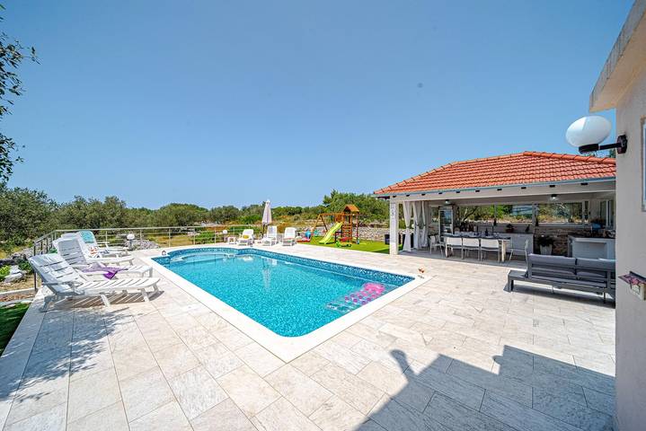 Ferienhaus mit privatem Pool in Vela Luka, Korcula
