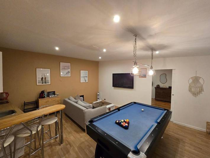 Lodge pour 2 personnes, avec Jacuzzi et Terrasse ainsi que Jardin et Vue