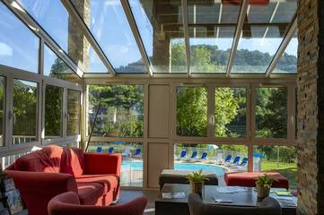 Chalet pour 6 Personnes dans Entraygues-sur-Truyère, Parc naturel régional de l'Aubrac, Photo 2