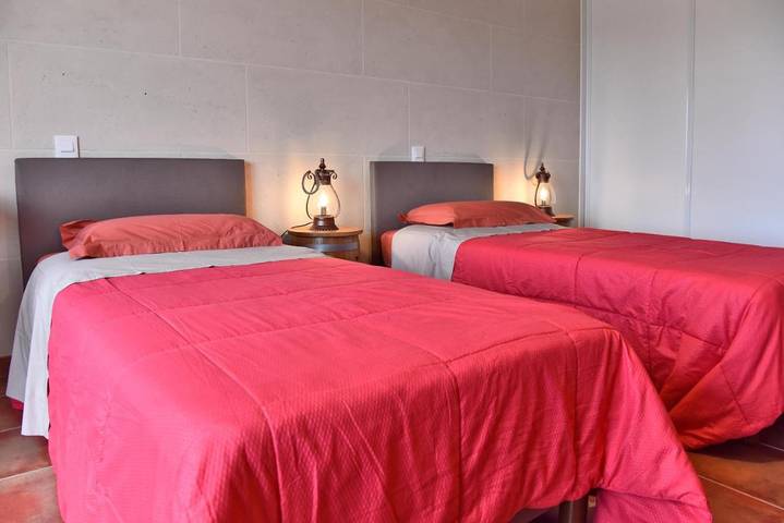 Chambre d’hôte pour 5 personnes, avec vue et jardin en Charente-Maritime - 2