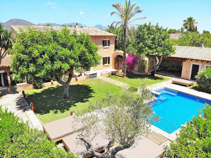 Maison de vacances pour 8 personnes, avec jardin et terrasse à Santa Maria del Cami