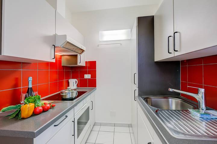 Ferienwohnung für 4 Personen, mit Balkon und Kinderpool in Locarno - 3