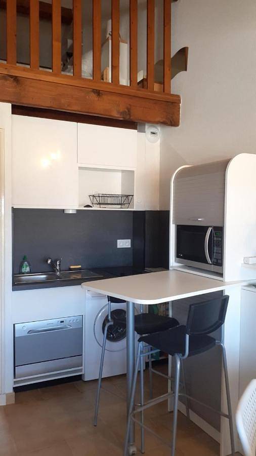 Gîte pour 5 personnes, avec vue et terrasse dans Plage de La Gorguette - 4