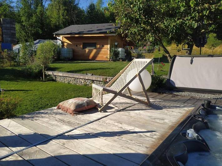 Location de vacances pour 2 personnes, avec jardin et vue à Talloires - 2