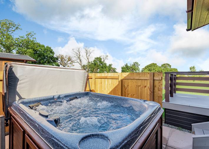 Glamping for 2 people in England