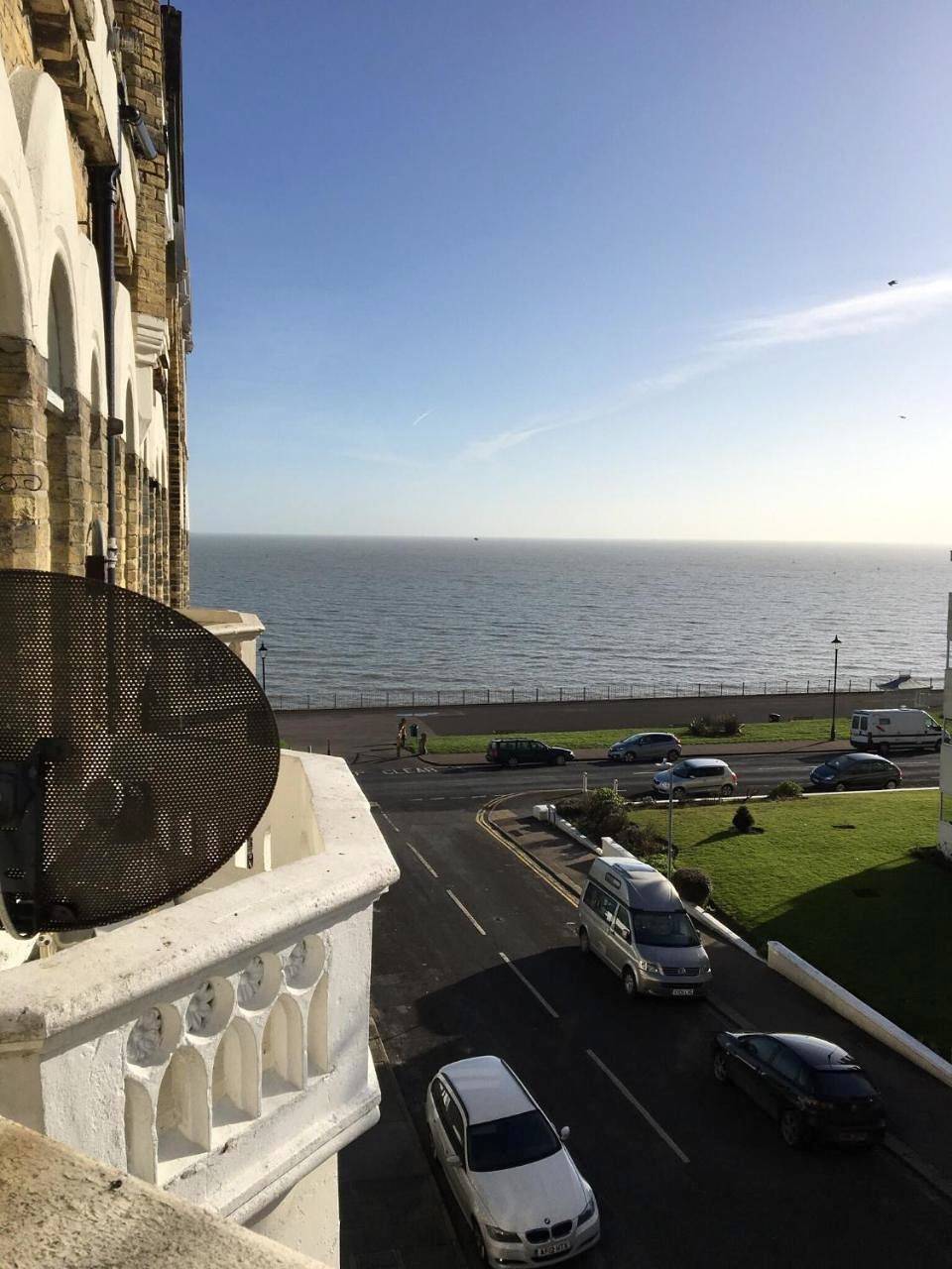 Ganze Wohnung, Apartment with Sea View in Ramsgate, Kent