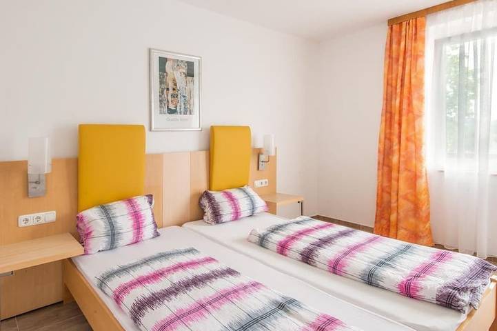 Ferienwohnung für 2 Personen, mit Garten