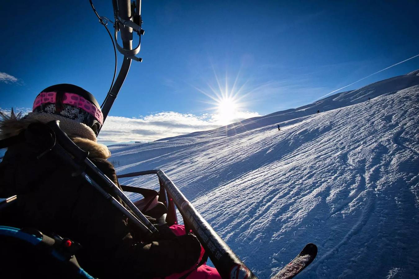 Ganzes Studio, Studio Ski an den Füßen in einer Residenz mit Außenpool und Tennis in Notre-Dame-de-Bellecombe, Albertville und Umgebung