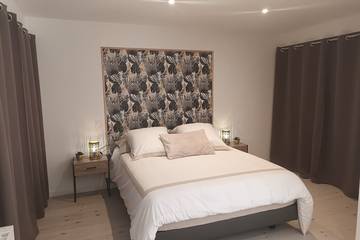 Gîte pour 4 personnes, avec terrasse et jardin, animaux acceptés à Ploumagoar