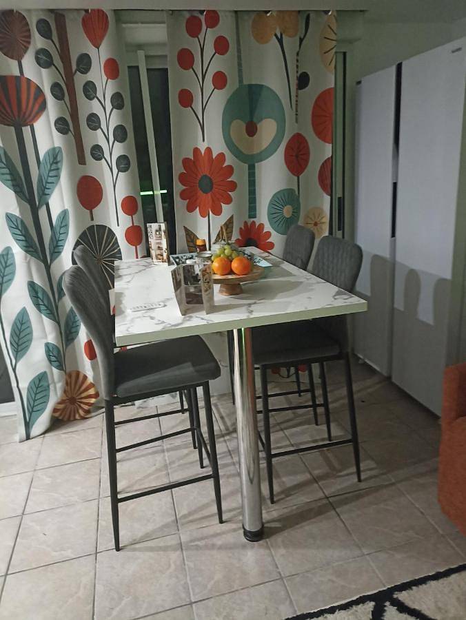 Appartement de vacances pour 3 personnes, avec jardin et vue
