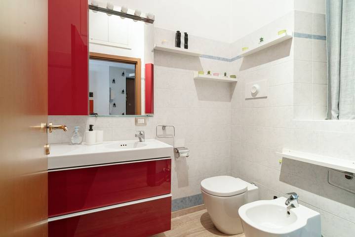 Appartamento intero, Welcoming Ground-Floor Apartment with Loft in Milano, Provincia di Milano