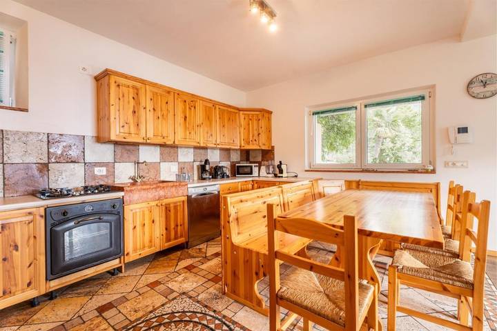 Gîte pour 8 personnes, avec jardin ainsi que vue et vue sur le lac à Villa del Monte - 3