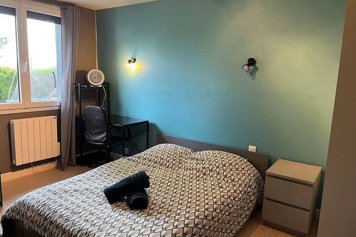 Location de vacances pour 12 personnes, avec jardin et terrasse à Seynod - 3