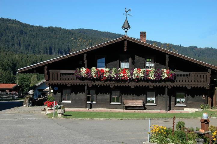 Ferienwohnung für 4 Personen, mit Balkon und Balkon/Terrasse sowie Garten in Bodenmais - 2
