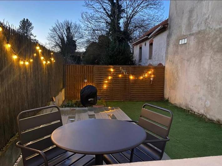Gîte pour 4 personnes, avec Terrasse et Jardin à Couilly-Pont-aux-Dames