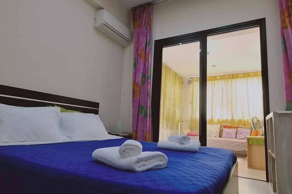 Apartamento entero, 24 Lca - Garden Flat in Lárnaca, Distrito de Larnaca