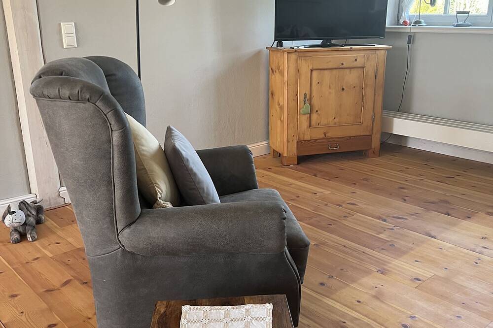 Alte reetgedeckte Kutscherremise für bis zu 5 Personen. in Bad Kleinen, Nordwestmecklenburg (Wismar und Umgebung)