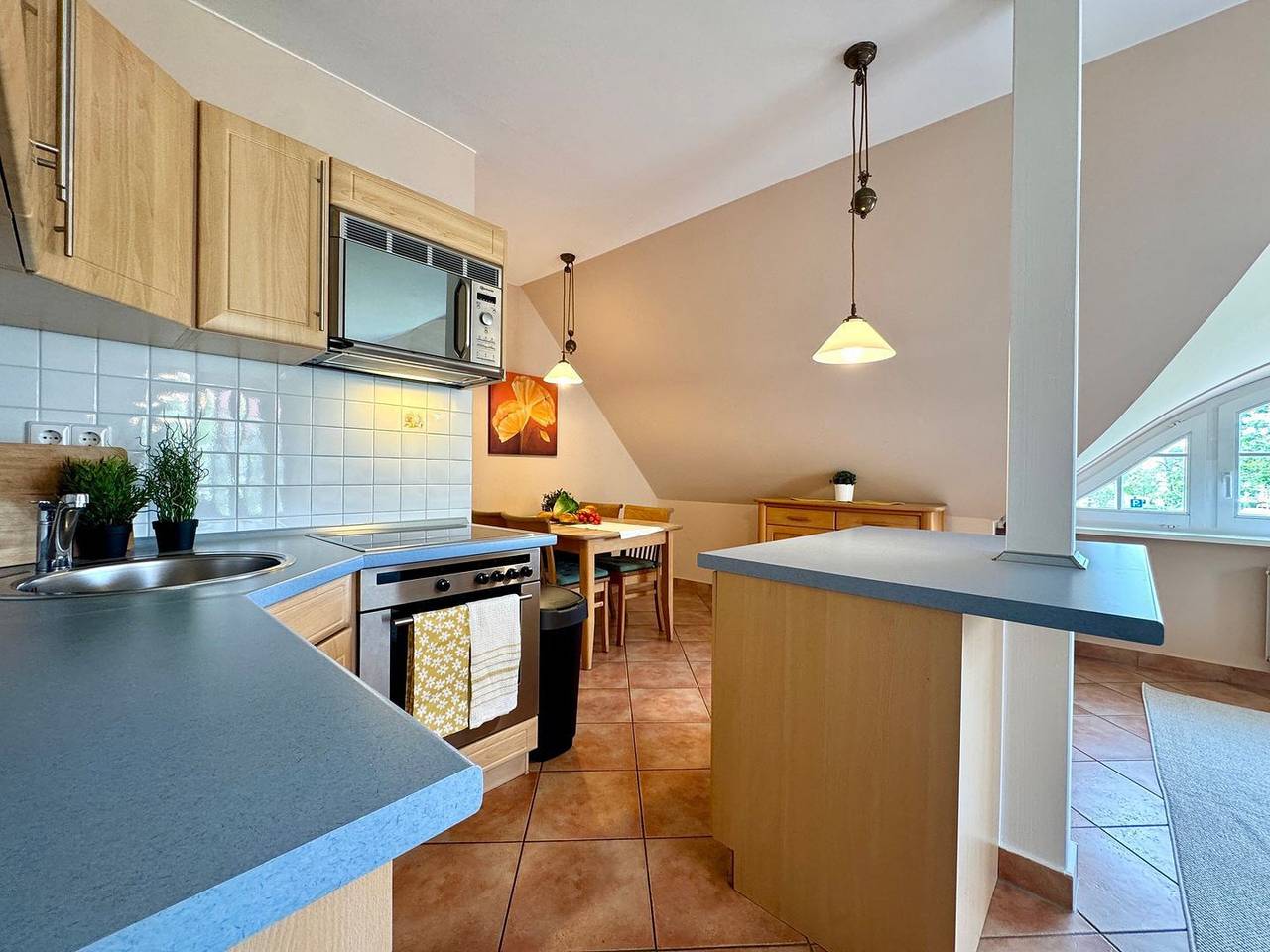 Ganze Wohnung, Ferienwohnung mit Balkon und Boddenblick direkt am Hafen von Wustrow in Wustrow, Fischland