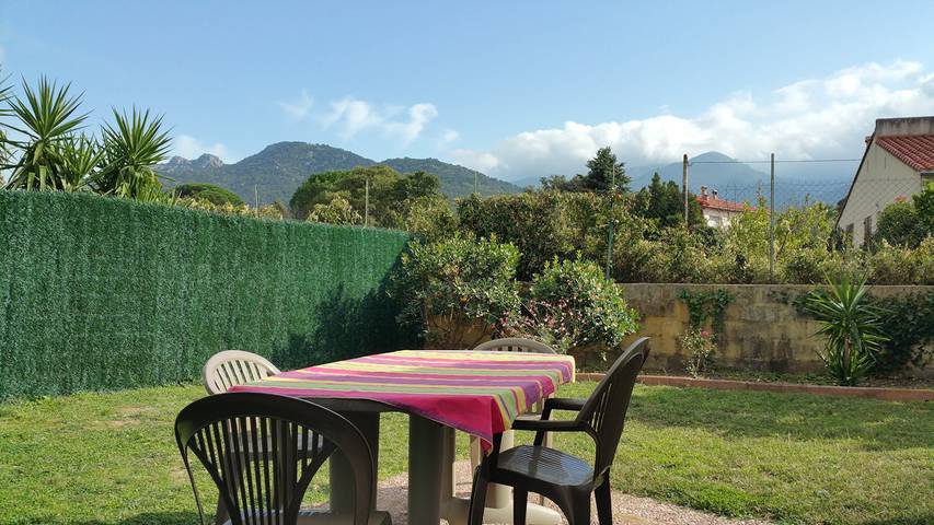 Gîte pour 5 personnes, avec piscine ainsi que jardin et terrasse à Sorède - 3