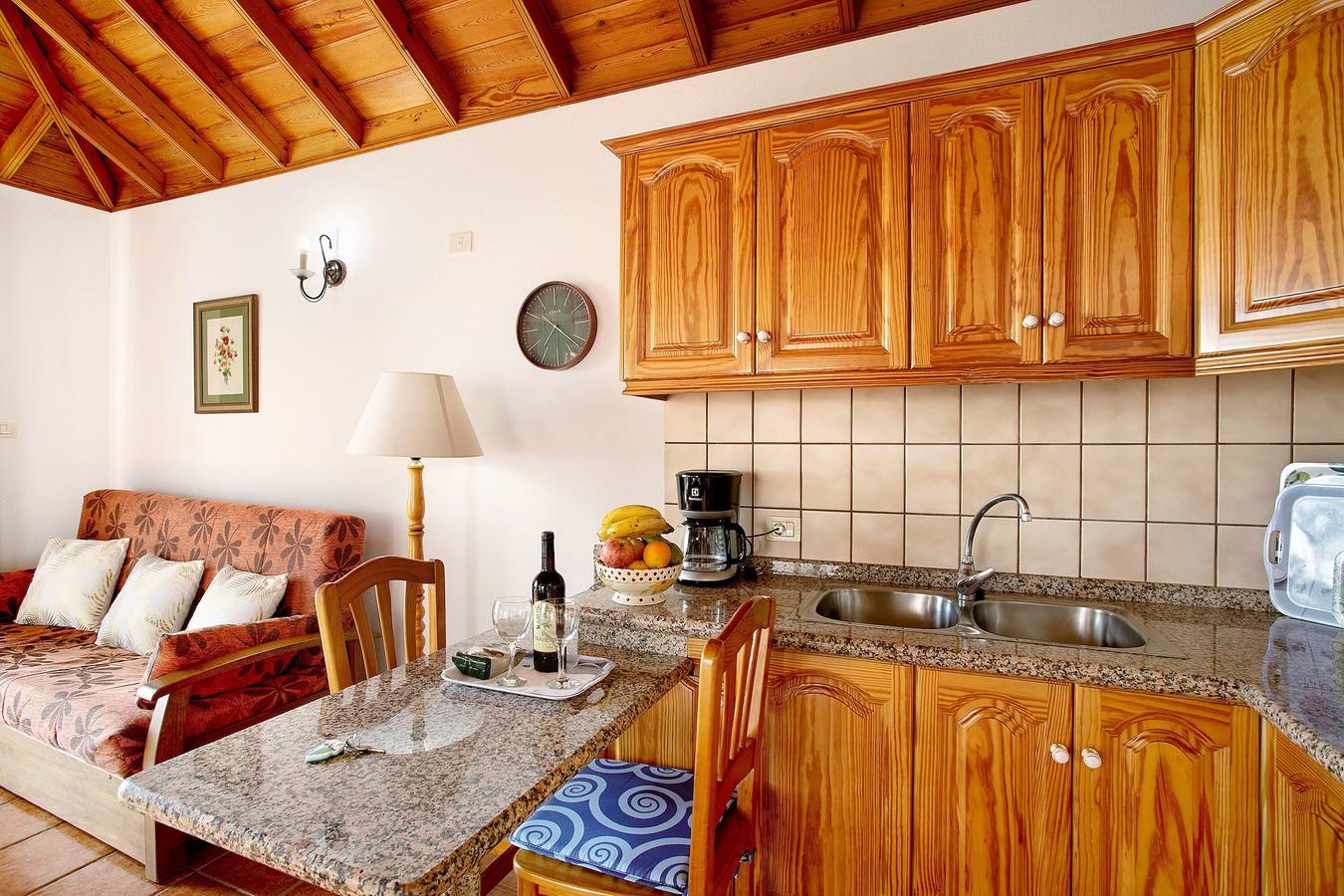 Casa de vacaciones 'Casita Ariadna' con vistas al mar, terraza privada y Wi-Fi in Tijarafe, La Palma Norte